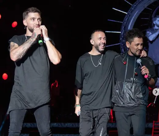 La K´ onga sigue haciendo historia y se presentó este sábado 18 de marzo de 2023 en el estadio de Vélez, en Buenos Aires. Es la primera vez que una banda de cuarteto llena un estadio en Buenos Aires.